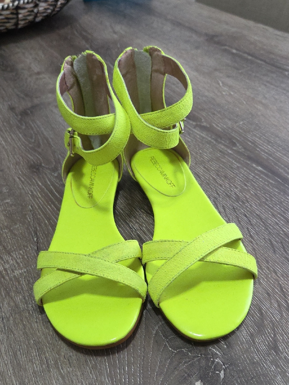Rebecca Minkoff Bettina Neon Green Yellow Leather Strappy CrissCross Sandals 8.5